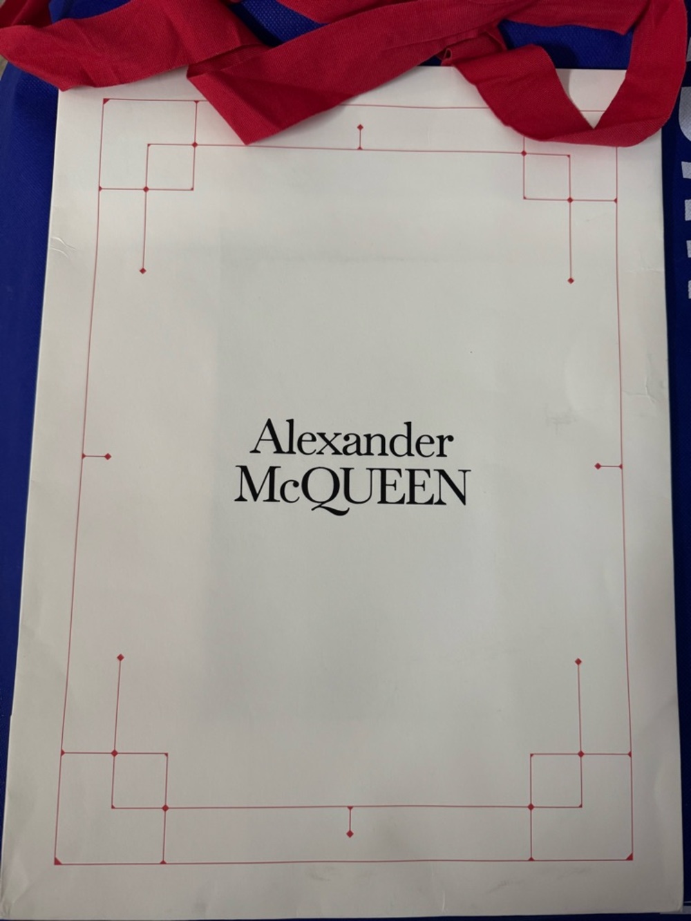 Alexander McQueen 💯%Authentic iconic luxury paper shopping bag Ideal for gifting